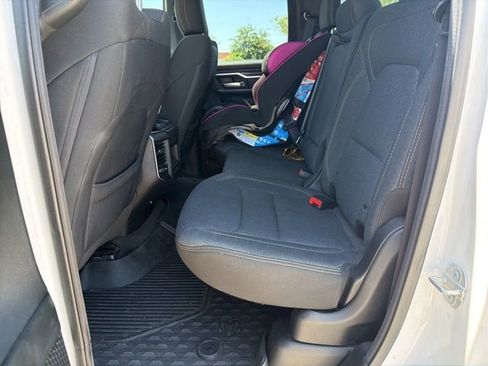 Used 2019 RAM 1500 Big Horn AWD/4WD image 8