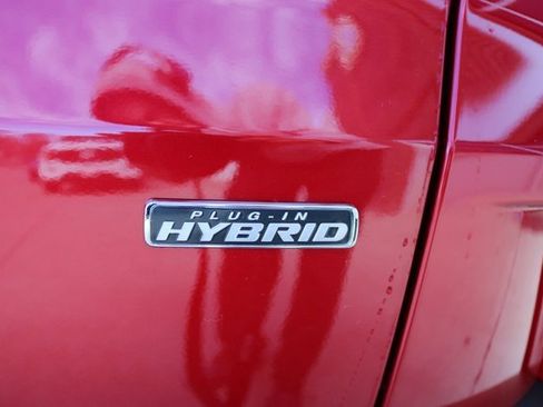 Used 2024 Ford Escape SE image 7