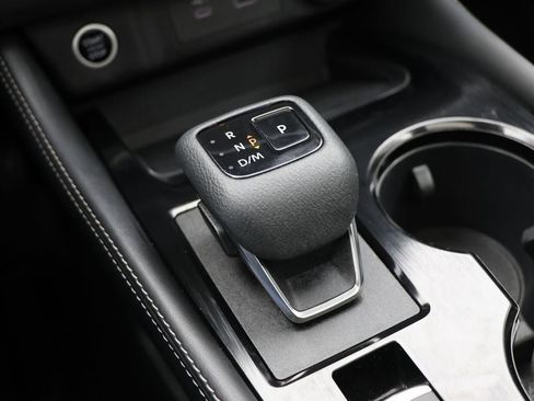 Used 2023 Nissan Rogue SL w/ SL Premium Package image 25