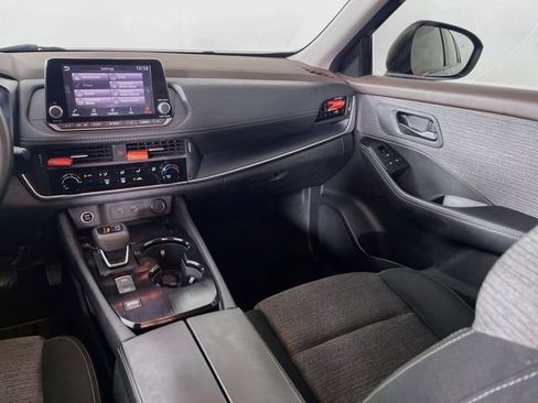 Used 2021 Nissan Rogue S FWD image 21