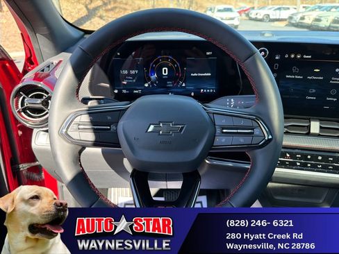 New 2026 Chevrolet Equinox RS w/ Convenience Package III AWD/4WD image 16