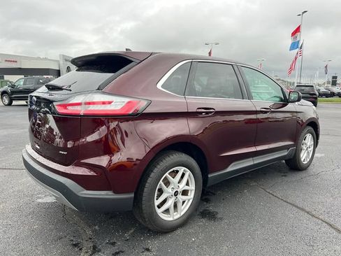 Used 2024 Ford Edge SEL w/ Convenience Package AWD/4WD image 8