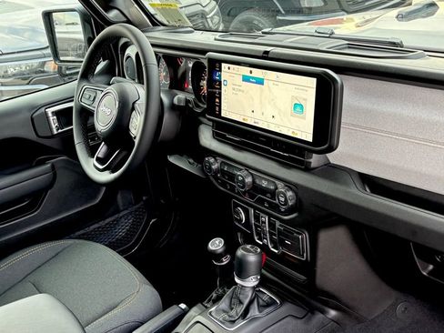 New 2026 Jeep Gladiator Sport image 24