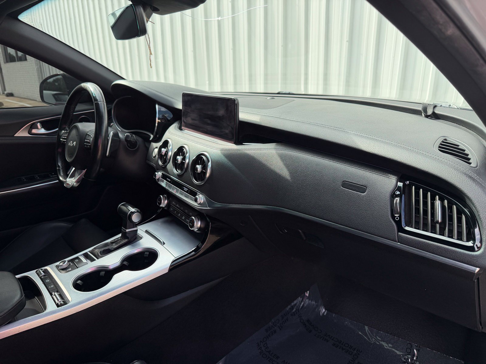 Used 2022 Kia Stinger GT1 RWD image 17