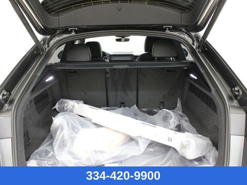 New 2026 Audi Q8 Premium Plus image 30