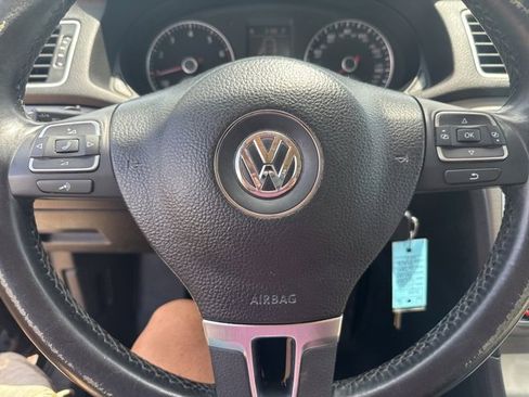 Used 2014 Volkswagen Passat 1.8T SE image 21
