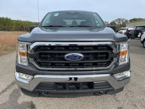 Used 2021 Ford F150 XLT image 8