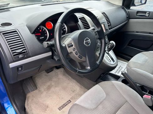Used 2012 Nissan Sentra 2.0 SR w/ Special Edition Pkg image 8
