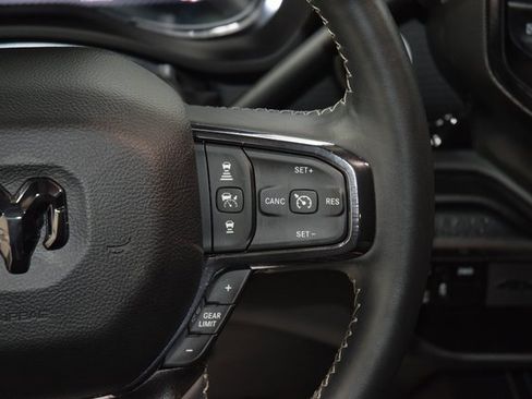 Used 2024 RAM 2500 Limited image 33