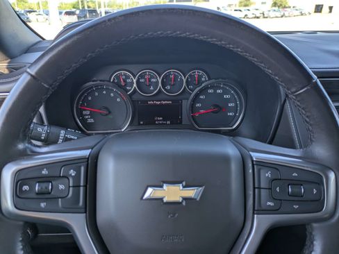 Used 2023 Chevrolet Suburban LS AWD/4WD image 31