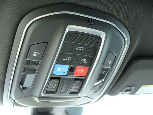 New 2026 Jeep Grand Cherokee Altitude AWD/4WD image 46