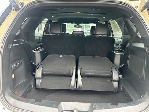 Used 2018 Ford Explorer Limited w/ Ford Safe & Smart Package FWD image 22