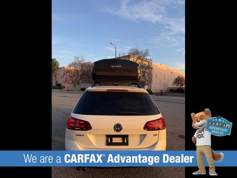 Used 2016 Volkswagen Golf S image 3