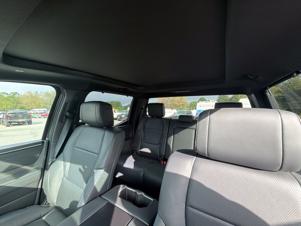 Used 2025 Toyota Tundra Platinum AWD/4WD image 21