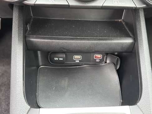 Used 2024 Kia Forte LXS FWD image 6