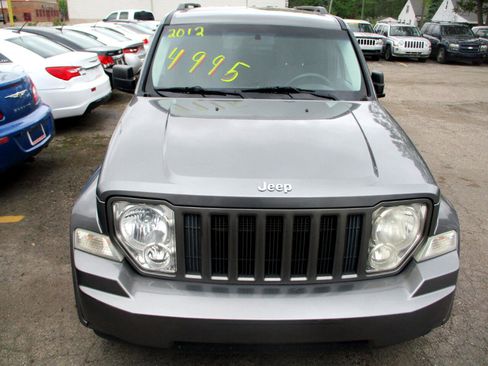 Used 2012 Jeep Liberty Sport w/ Popular Equipment Group image 3