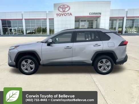 Used 2025 Toyota RAV4 XLE image 2