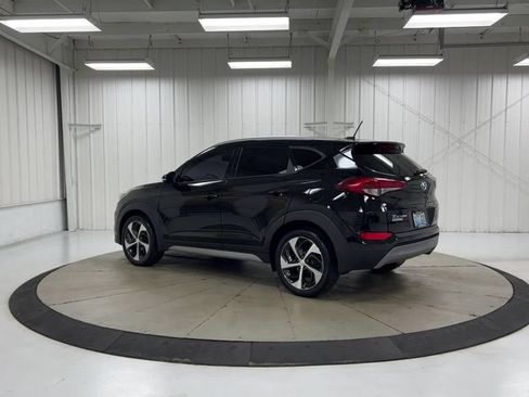 Used 2017 Hyundai Tucson Sport w/ Cargo Package FWD image 6