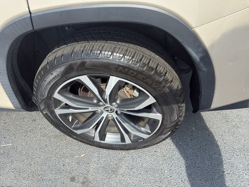 Used 2019 Lexus RX 350 FWD w/ Premium Package image 11
