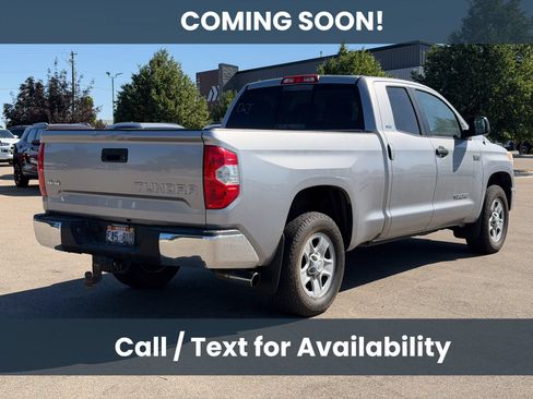 Used 2016 Toyota Tundra SR5 AWD/4WD image 5
