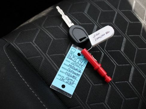 Used 2023 Mitsubishi Outlander Sport 2.0 SE 4D Sport Utility image 16