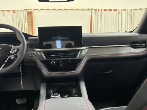 New 2026 Ford Explorer ST image 19