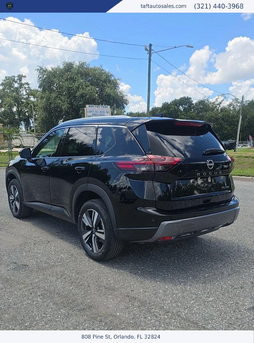 Used 2026 Nissan Rogue SL AWD/4WD image 5