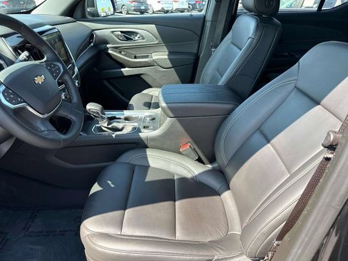 Used 2023 Chevrolet Traverse LT AWD/4WD image 25