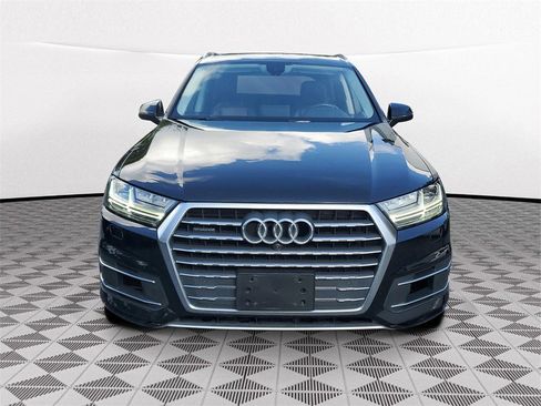 Used 2019 Audi Q7 3.0T Premium Plus w/ Premium Plus Package image 2