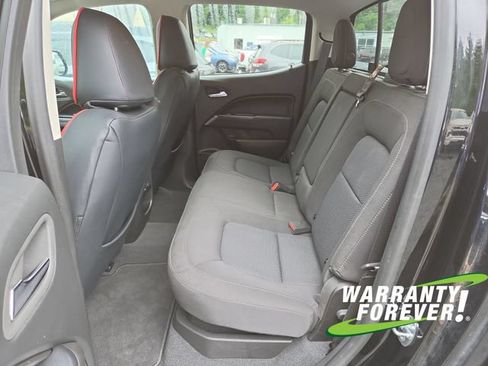 Used 2022 Chevrolet Colorado LT w/ LT Convenience Package AWD/4WD image 15