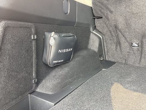 Used 2024 Nissan Rogue S AWD/4WD image 6