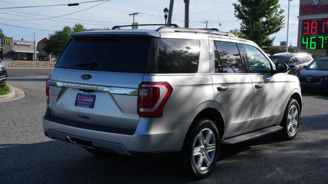 Used 2019 Ford Expedition XLT w/ Equipment Group 202A RWD image 5
