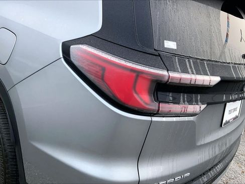 New 2026 GMC Acadia Elevation FWD image 14