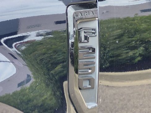 Used 2021 Ford F250 Lariat AWD/4WD image 13
