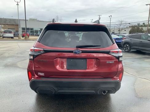 Certified 2025 Subaru Forester Limited image 6