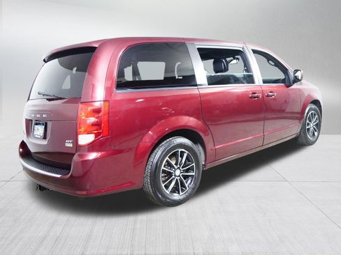 Used 2019 Dodge Grand Caravan GT image 7