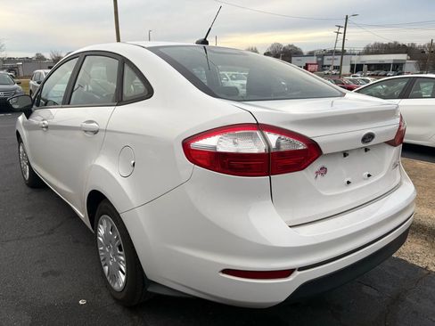 Used 2016 Ford Fiesta S image 5