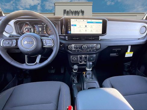 New 2026 Jeep Gladiator Sport image 5