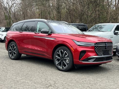 New 2026 Lincoln Nautilus Reserve image 1