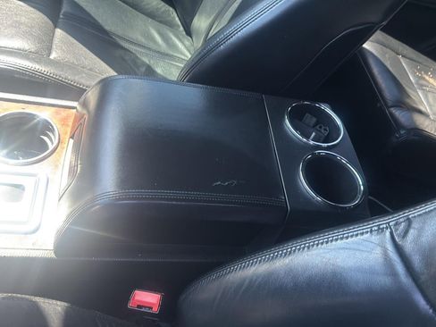 Used 2016 Lincoln Navigator Select AWD/4WD image 17