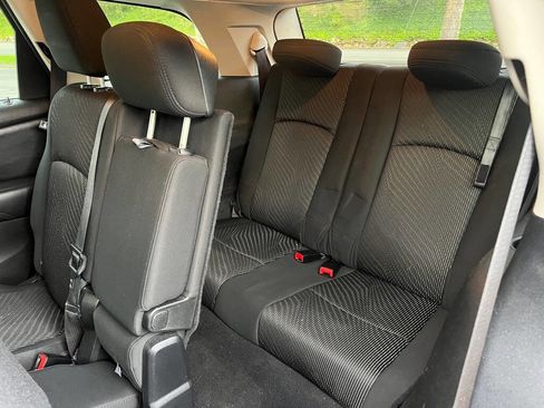Used 2012 Dodge Journey SXT w/ Flexible Seating Group image 14