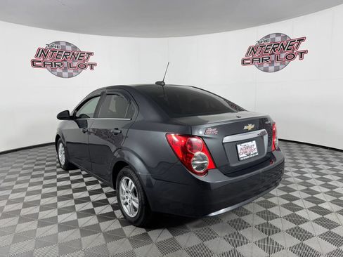 Used 2015 Chevrolet Sonic LT FWD image 5