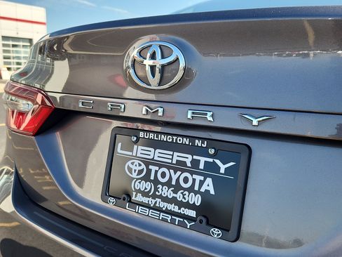 Used 2021 Toyota Camry LE w/ Convenience Package FWD image 29