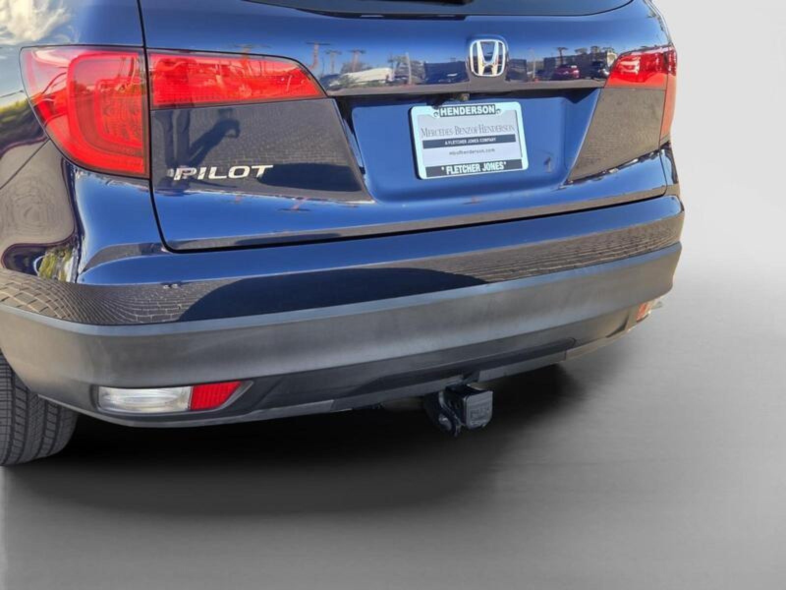 Used 2016 Honda Pilot EX-L image 4