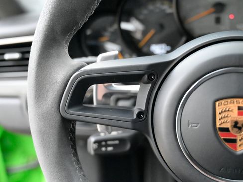 Used 2019 Porsche 911 GT3 RS image 25