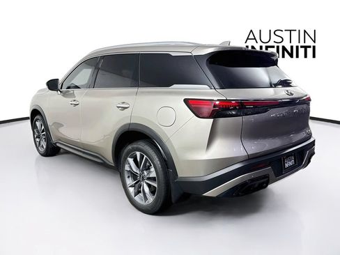 Certified 2024 INFINITI QX60 Luxe w/ Vision Package FWD image 7