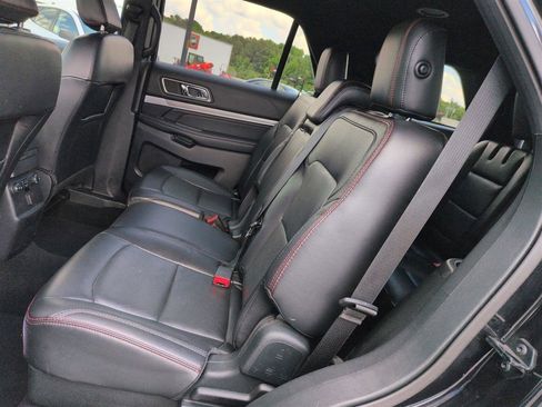 Used 2019 Ford Explorer Sport AWD/4WD image 30