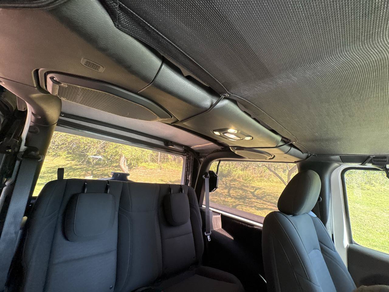 Used 2019 Jeep Wrangler Sport AWD/4WD image 28