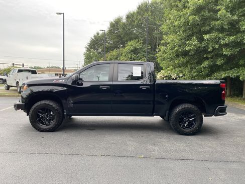 Used 2024 Chevrolet Silverado 1500 Custom Trail Boss AWD/4WD image 6