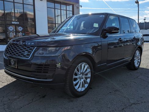 Used 2020 Land Rover Range Rover HSE image 2